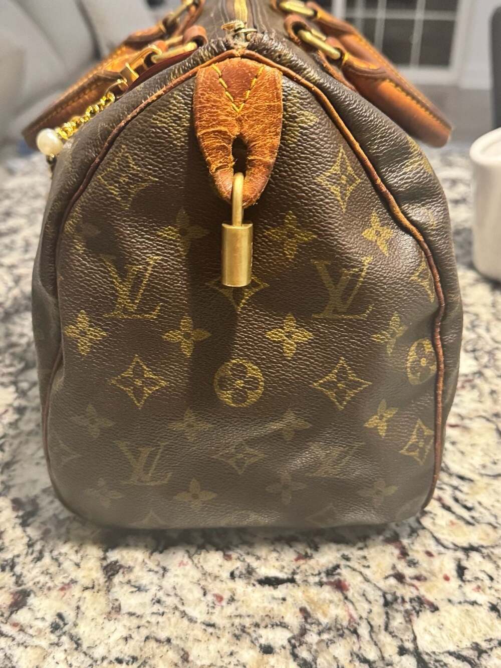 Louis Vuitton Speedy 30 Monogram Handbag Authentic w/ Legit App COA Charm - Picture 14 of 16